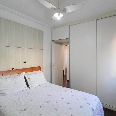 Casa à venda com 180m², 3 quartos e 2 vagas Casa à venda com 180m², 3 quartos e 2 vagasSuíte