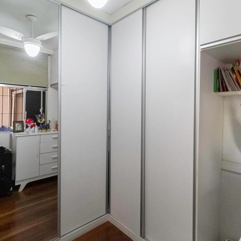 Casa à venda com 180m², 3 quartos e 2 vagas Casa à venda com 180m², 3 quartos e 2 vagasQuarto 2