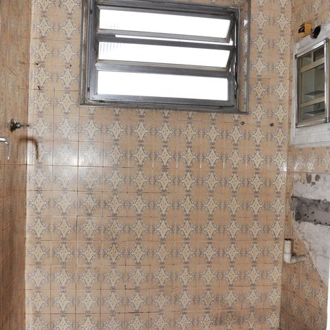 Casa à venda com 280m², 6 quartos e sem vaga Casa à venda com 280m², 6 quartos e sem vagaDetalhe - Banheiro Social
