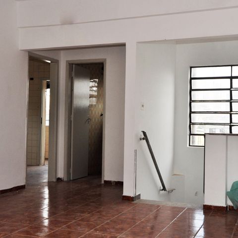Casa à venda com 280m², 6 quartos e sem vaga Casa à venda com 280m², 6 quartos e sem vagaDetalhe - Sala