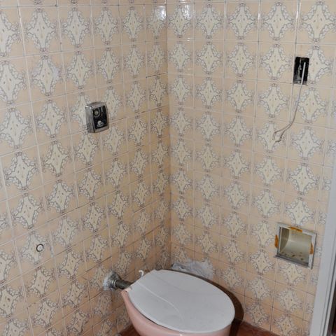 Casa à venda com 280m², 6 quartos e sem vaga Casa à venda com 280m², 6 quartos e sem vagaDetalhe - Banheiro Social