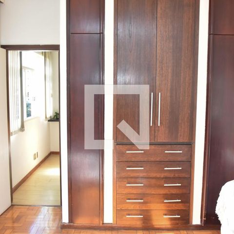 Apartamento à venda com 158m², 4 quartos e 1 vaga