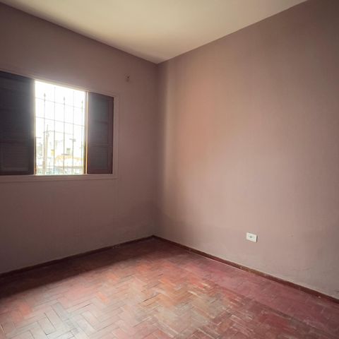 Casa à venda com 160m², 5 quartos e 1 vaga Casa à venda com 160m², 5 quartos e 1 vagaQuarto 1