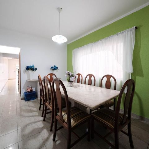 Casa à venda com 178m², 3 quartos e 2 vagasCopa