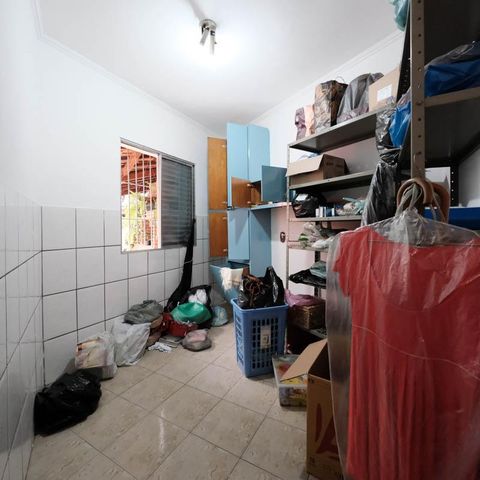 Casa à venda com 178m², 3 quartos e 2 vagasÁrea de Serviço