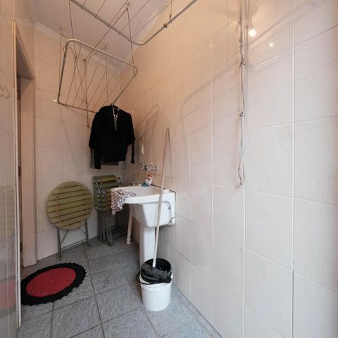 Casa à venda com 178m², 3 quartos e 2 vagasÁrea de Serviço