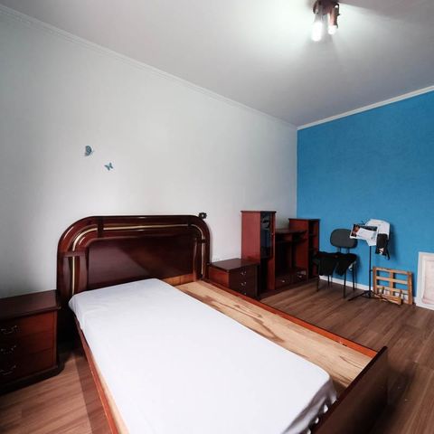 Casa à venda com 178m², 3 quartos e 2 vagasSuíte 2