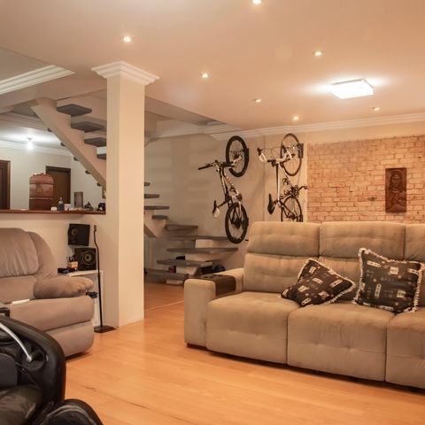 Casa à venda com 234m², 3 quartos e sem vagaSala
