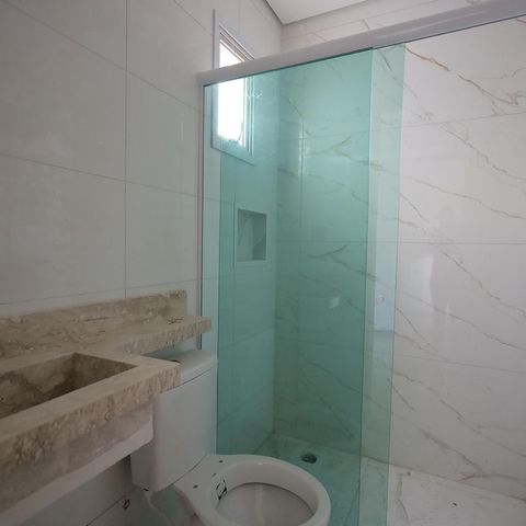 Casa de condomínio à venda com 129m², 2 quartos e 2 vagasBanheiro da Suíte 2