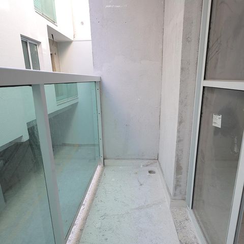 Casa de condomínio à venda com 129m², 2 quartos e 2 vagasSacada Sala / Cozinha