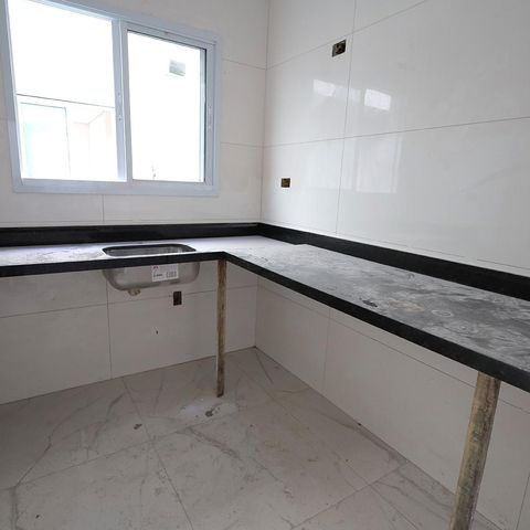 Casa de condomínio à venda com 129m², 2 quartos e 2 vagasSala / Cozinha