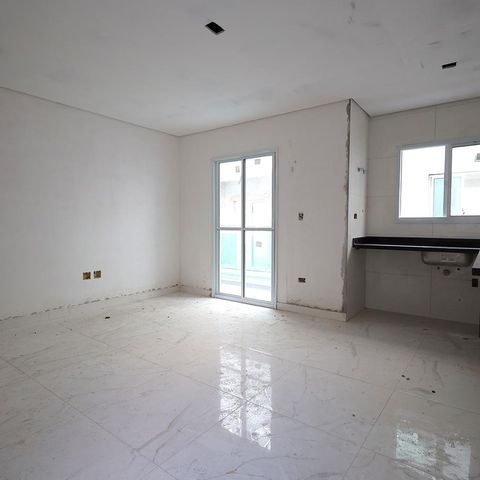 Casa de condomínio à venda com 129m², 2 quartos e 2 vagasSala / Cozinha