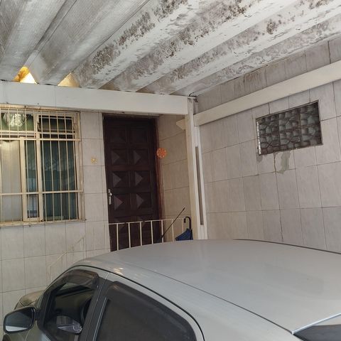 Casa à venda com 80m², 2 quartos e 1 vagaGaragem