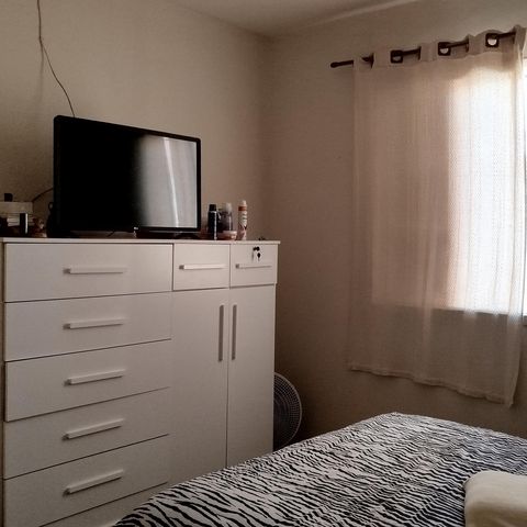 Casa à venda com 80m², 2 quartos e 1 vagaQuarto 2