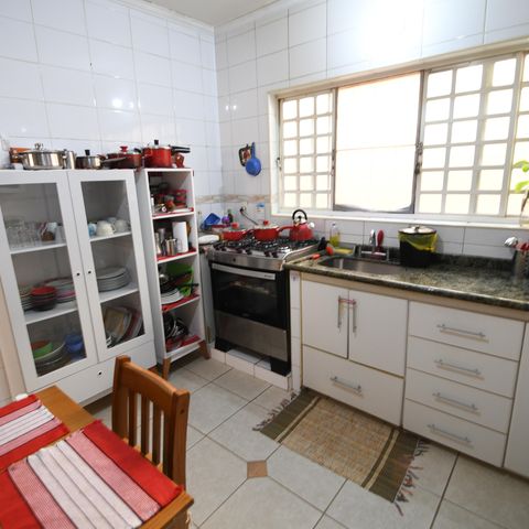 Casa à venda com 230m², 4 quartos e 5 vagasCozinha