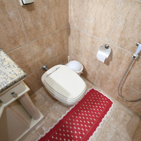 Casa à venda com 230m², 4 quartos e 5 vagasBanheiro Suíte 1