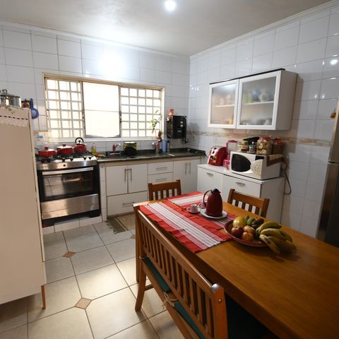 Casa à venda com 230m², 4 quartos e 5 vagasCozinha