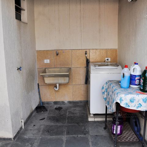 Casa à venda com 142m², 3 quartos e 1 vaga Casa à venda com 142m², 3 quartos e 1 vagaÁrea de Serviço