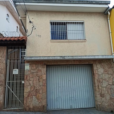 Casa à venda com 142m², 3 quartos e 1 vaga Casa à venda com 142m², 3 quartos e 1 vagaFachada do