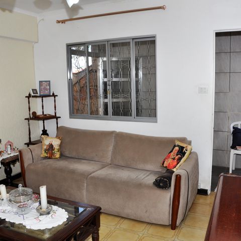 Casa à venda com 142m², 3 quartos e 1 vaga Casa à venda com 142m², 3 quartos e 1 vaga Sala