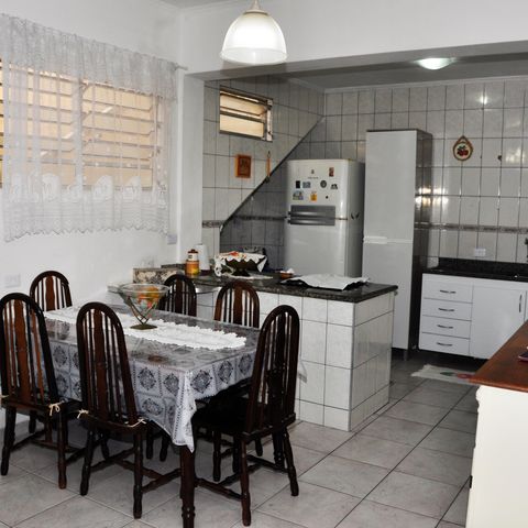 Casa à venda com 142m², 3 quartos e 1 vaga Casa à venda com 142m², 3 quartos e 1 vagaCopa