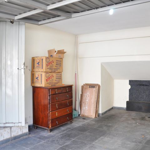 Casa à venda com 142m², 3 quartos e 1 vaga Casa à venda com 142m², 3 quartos e 1 vagaGaragem