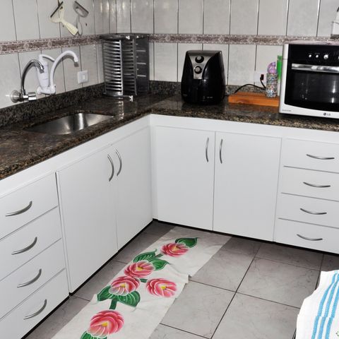 Casa à venda com 142m², 3 quartos e 1 vaga Casa à venda com 142m², 3 quartos e 1 vagaCozinha