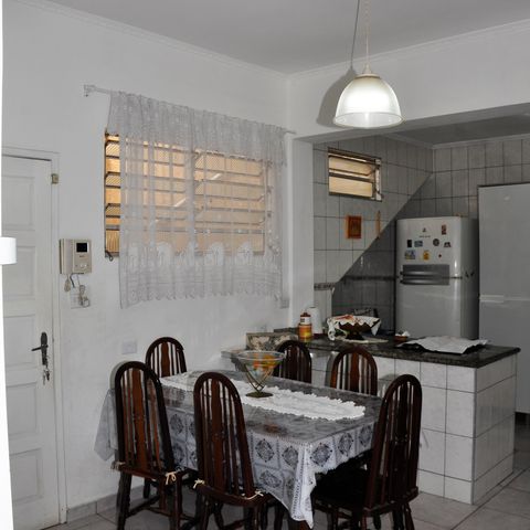 Casa à venda com 142m², 3 quartos e 1 vaga Casa à venda com 142m², 3 quartos e 1 vagaCopa