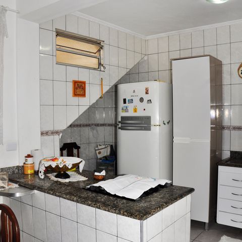 Casa à venda com 142m², 3 quartos e 1 vaga Casa à venda com 142m², 3 quartos e 1 vagaCozinha