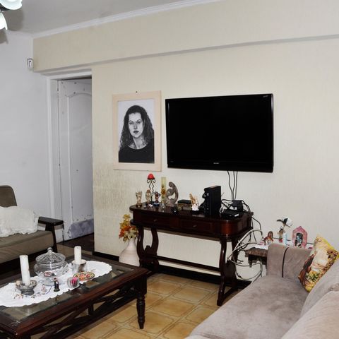 Casa à venda com 142m², 3 quartos e 1 vaga Casa à venda com 142m², 3 quartos e 1 vaga Sala