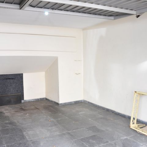 Casa à venda com 142m², 3 quartos e 1 vaga Casa à venda com 142m², 3 quartos e 1 vagaGaragem