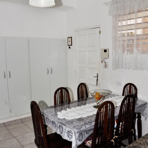 Casa à venda com 142m², 3 quartos e 1 vaga Casa à venda com 142m², 3 quartos e 1 vagaCopa