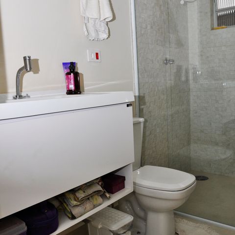 Casa à venda com 142m², 3 quartos e 1 vaga Casa à venda com 142m², 3 quartos e 1 vagaBanheiro Social