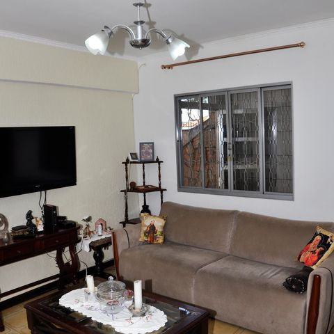 Casa à venda com 142m², 3 quartos e 1 vaga Casa à venda com 142m², 3 quartos e 1 vaga Sala