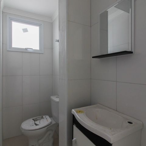Casa à venda com 194m², 3 quartos e 6 vagasLavabo da Sala
