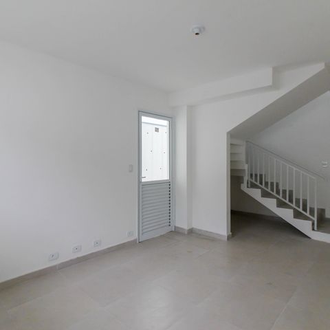 Casa à venda com 194m², 3 quartos e 6 vagasSala