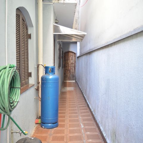 Casa para alugar com 243m², 6 quartos e 4 vagasQuintal