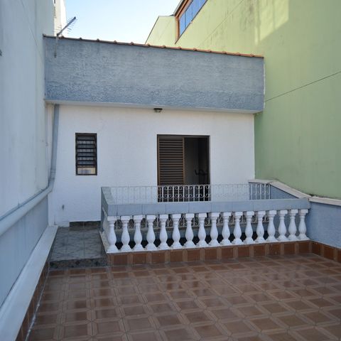 Casa para alugar com 243m², 6 quartos e 4 vagasSacada