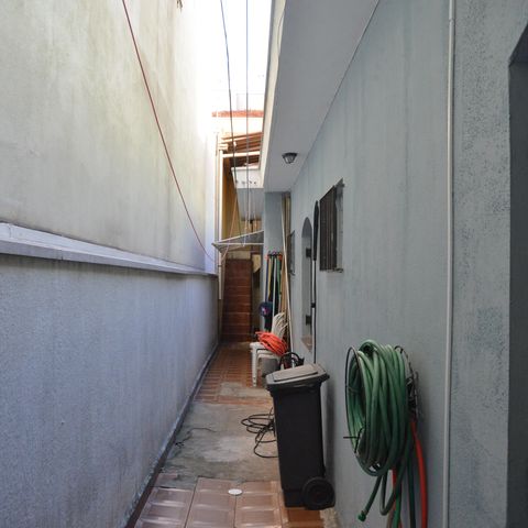 Casa para alugar com 243m², 6 quartos e 4 vagasQuintal