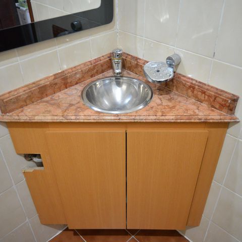 Casa para alugar com 243m², 6 quartos e 4 vagasBanheiro do Quarto 4