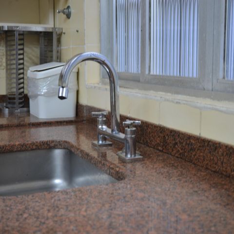 Casa para alugar com 243m², 6 quartos e 4 vagasCozinha