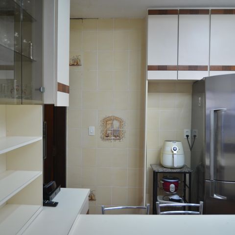 Casa para alugar com 243m², 6 quartos e 4 vagasCozinha