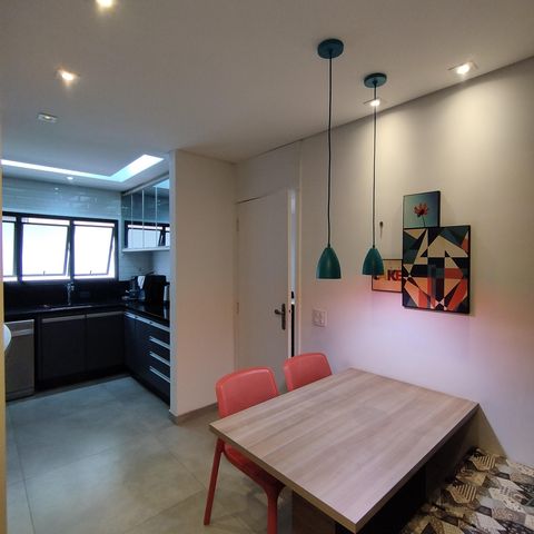 Apartamento à venda com 178m², 4 quartos e 3 vagas Apartamento à venda com 178m², 4 quartos e 3 vagasCozinha