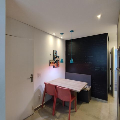 Apartamento à venda com 178m², 4 quartos e 3 vagas Apartamento à venda com 178m², 4 quartos e 3 vagasCozinha