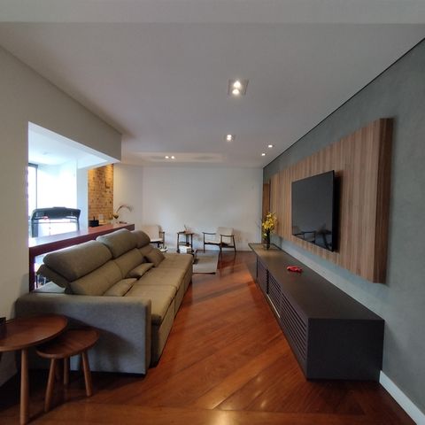 Apartamento à venda com 178m², 4 quartos e 3 vagas Apartamento à venda com 178m², 4 quartos e 3 vagasSala 1
