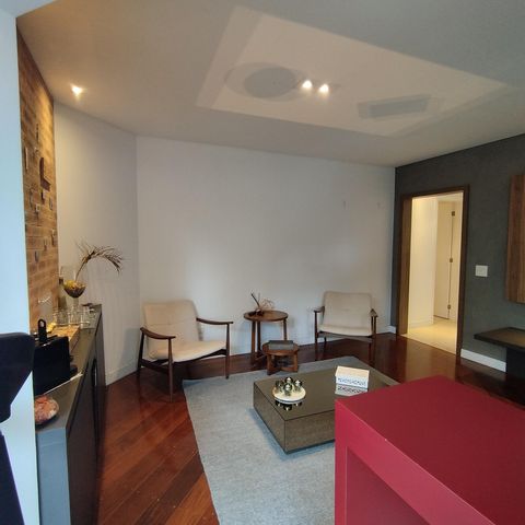 Apartamento à venda com 178m², 4 quartos e 3 vagas Apartamento à venda com 178m², 4 quartos e 3 vagasSala 1