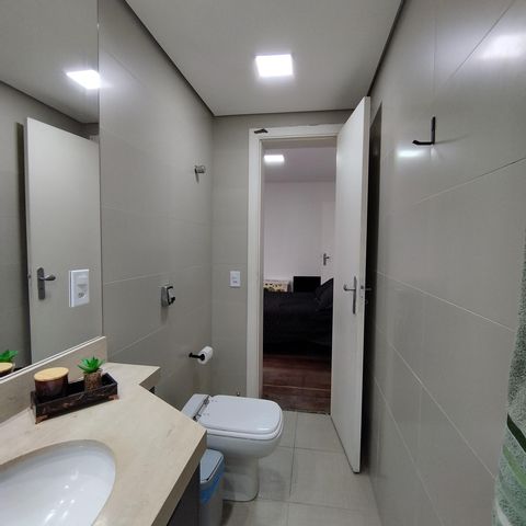 Apartamento à venda com 178m², 4 quartos e 3 vagas Apartamento à venda com 178m², 4 quartos e 3 vagasBanheiro da Suíte 1
