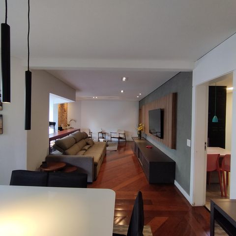 Apartamento à venda com 178m², 4 quartos e 3 vagas Apartamento à venda com 178m², 4 quartos e 3 vagasSala 1