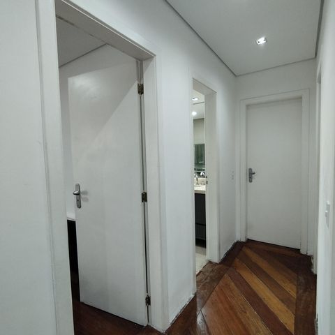 Apartamento à venda com 178m², 4 quartos e 3 vagas Apartamento à venda com 178m², 4 quartos e 3 vagasCorredor