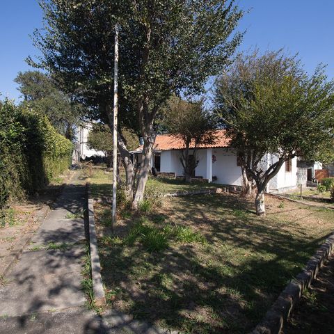 Casa à venda com 75m², 3 quartos e 7 vagasQuintal